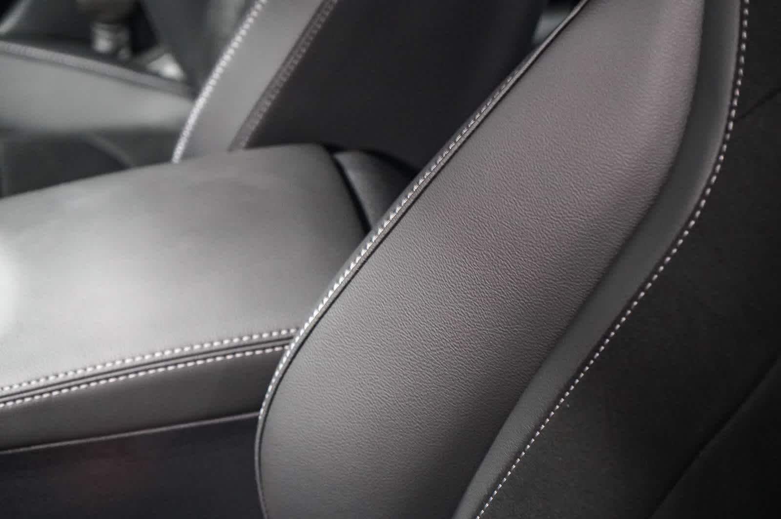 Thumbnail: 2025 Acura Integra - 23