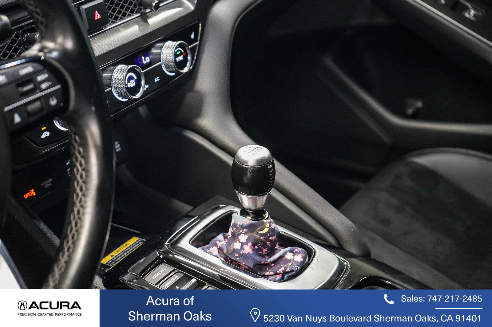 Thumbnail: 2023 Acura Integra - 27