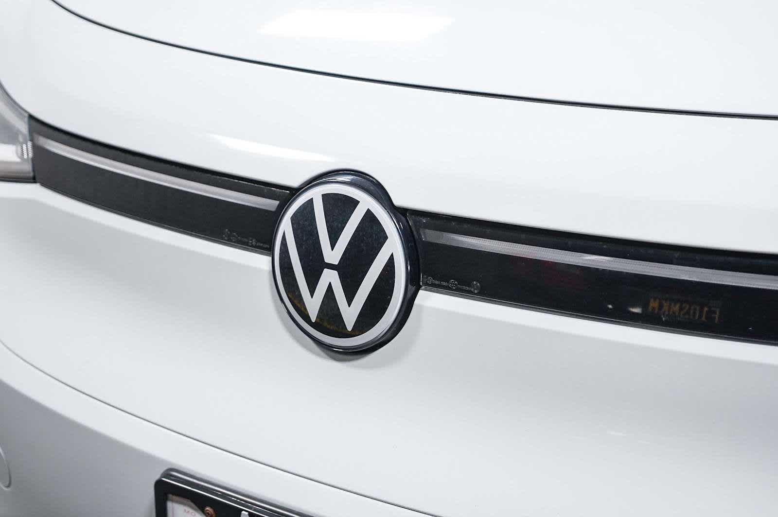 Thumbnail: 2021 Volkswagen ID.4 - 9