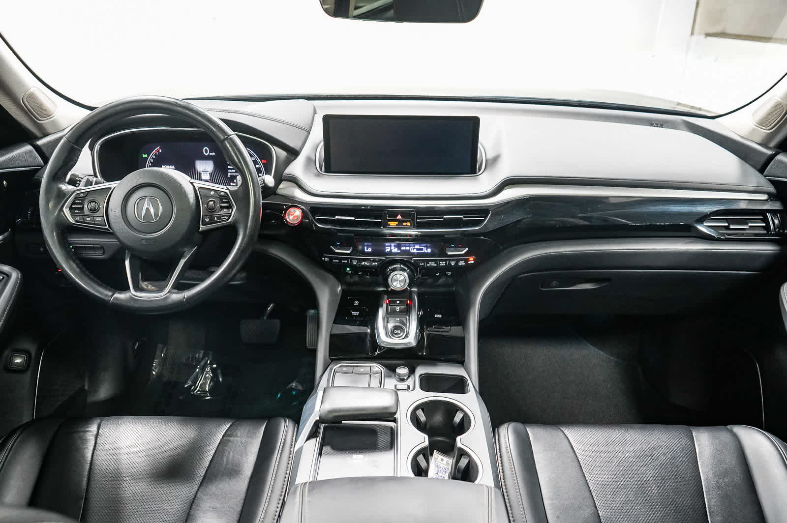 Thumbnail: 2023 Acura MDX - 13