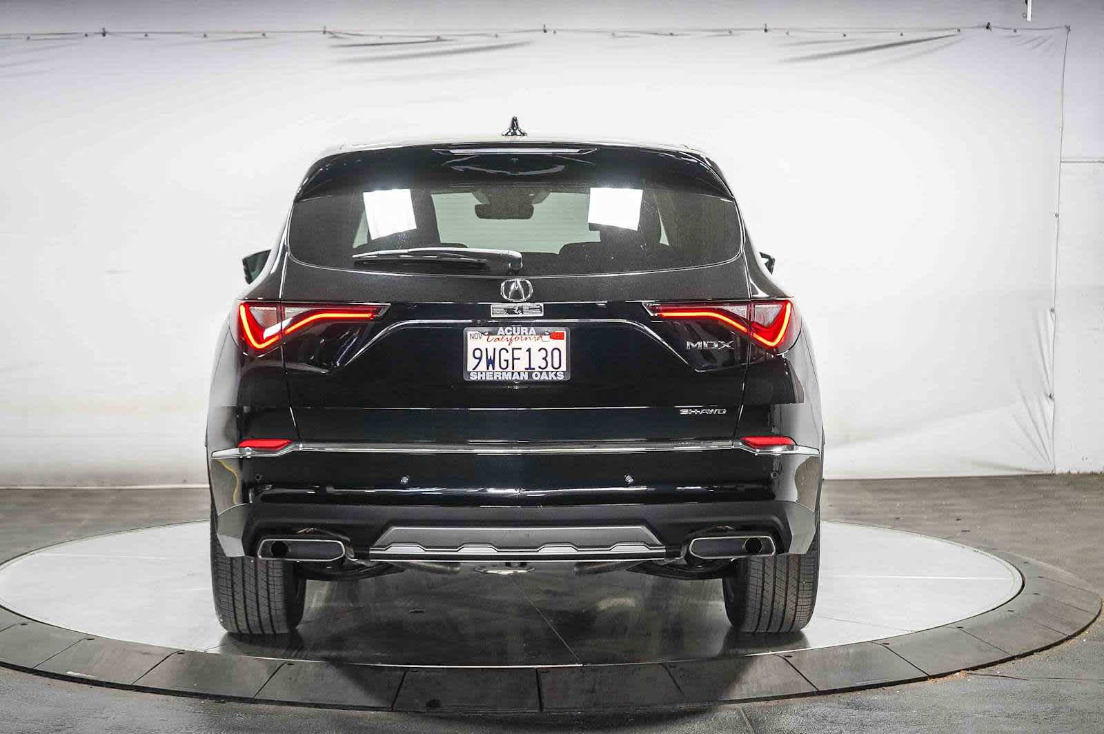 Thumbnail: 2025 Acura MDX - 9