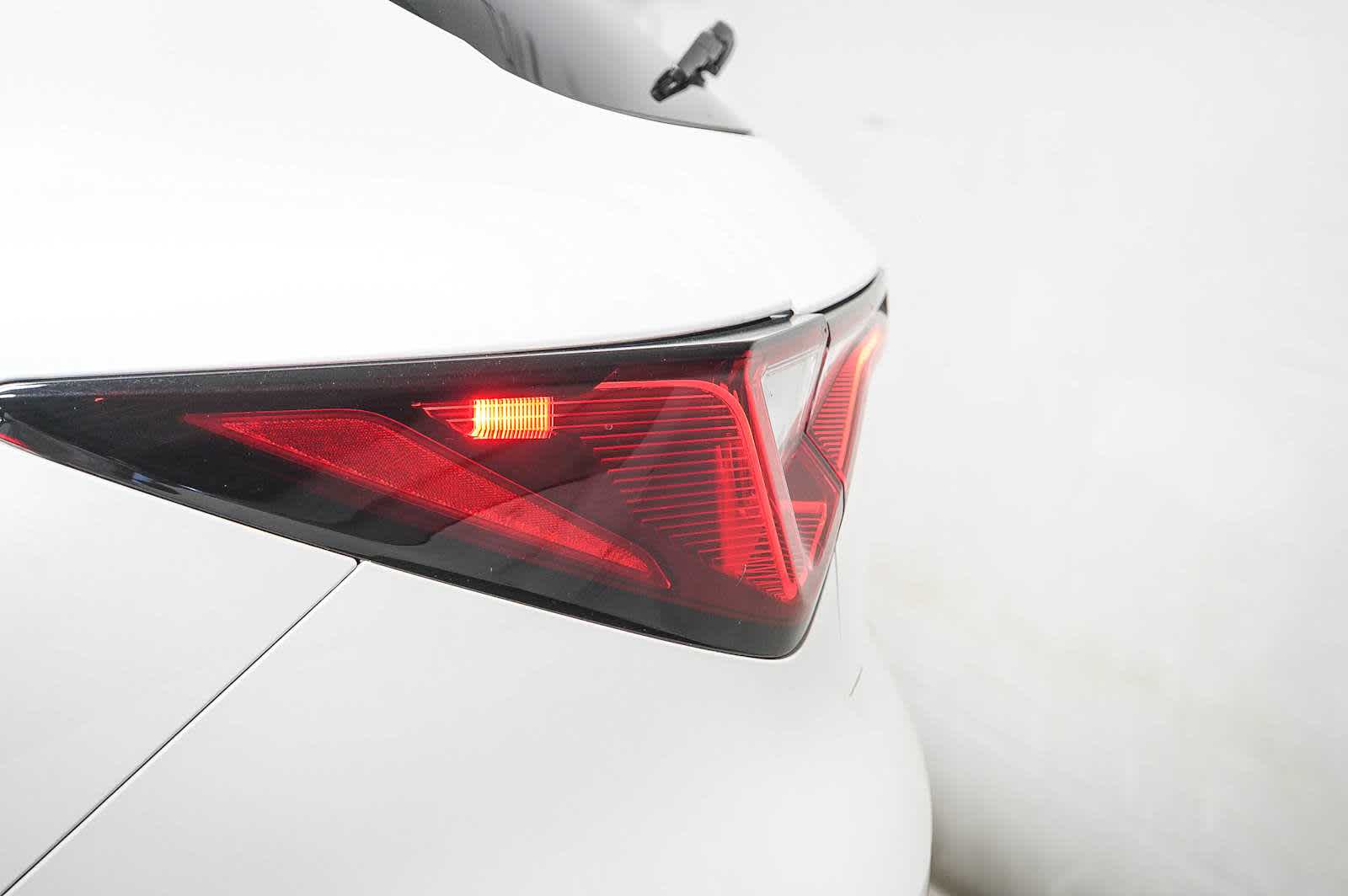 2025 Acura MDX FWD Technology Package photo 5