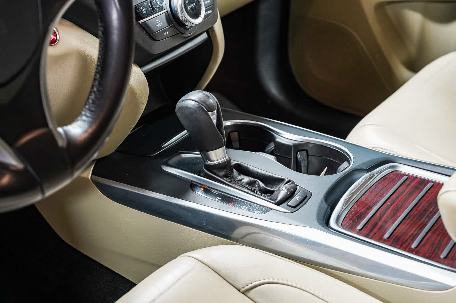 Thumbnail: 2014 Acura MDX - 27
