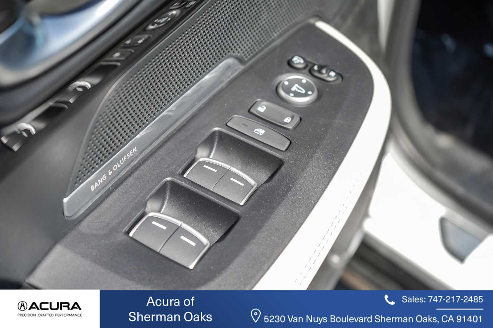 Thumbnail: 2025 Acura ADX - 27