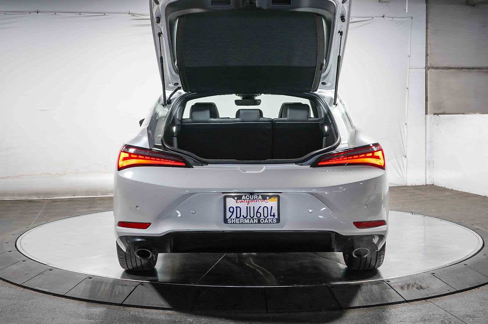 Thumbnail: 2023 Acura Integra - 30