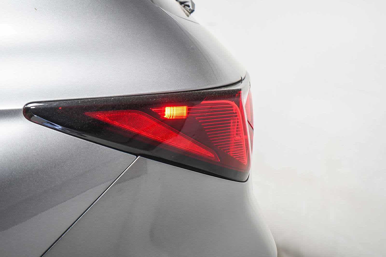 2023 Acura MDX SH-AWD A-Spec Package photo 5