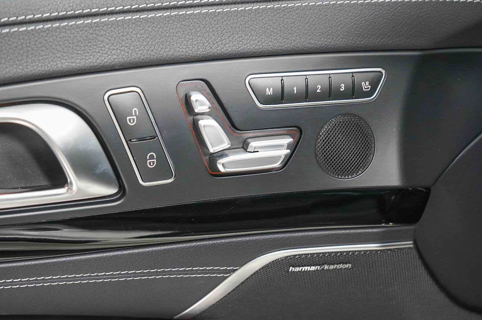 Thumbnail: 2017 Mercedes-Benz SL-Class - 24