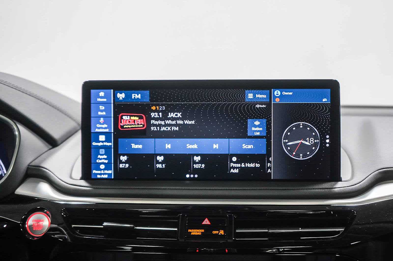 Thumbnail: 2025 Acura MDX - 13