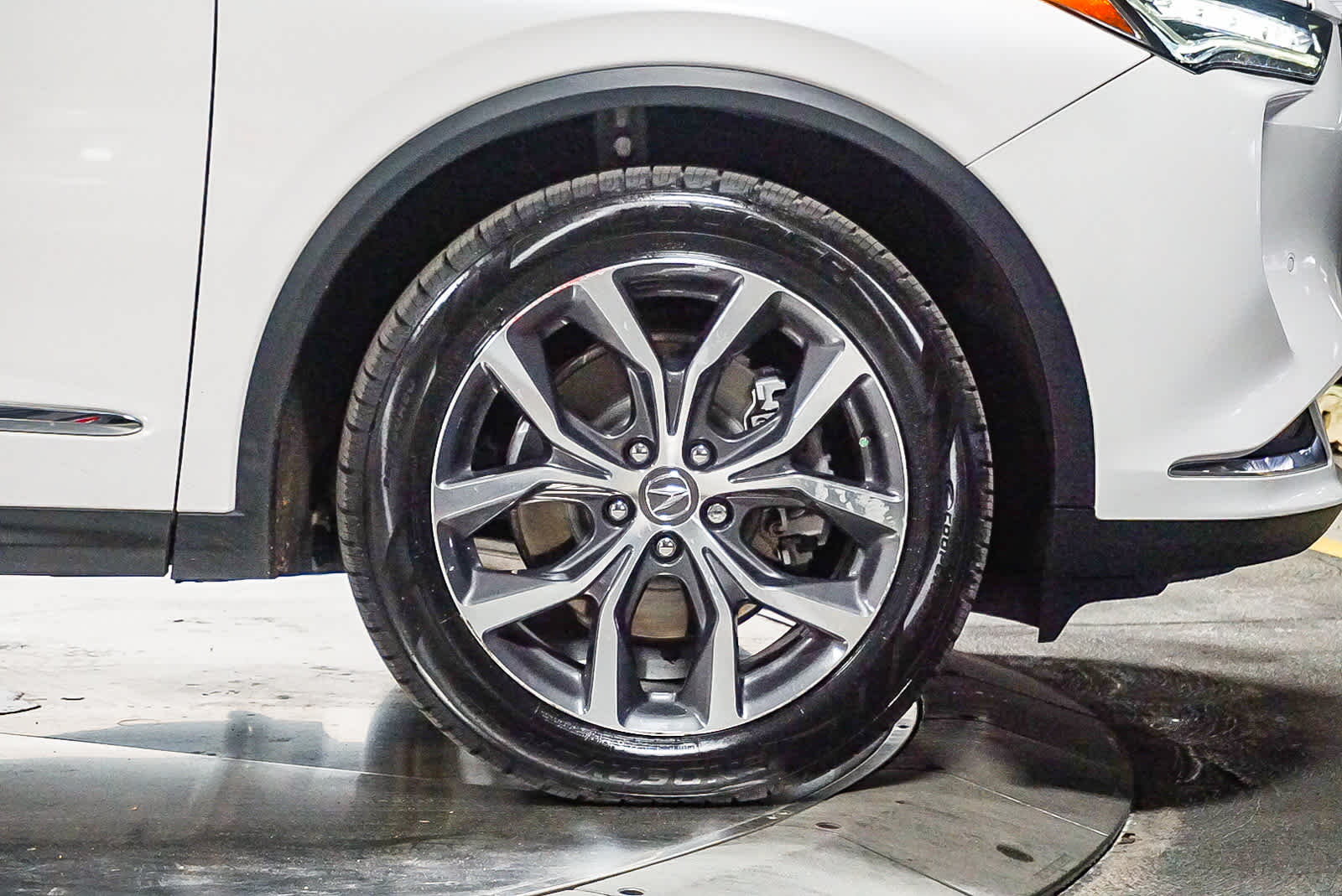 Thumbnail: 2023 Acura MDX - 10