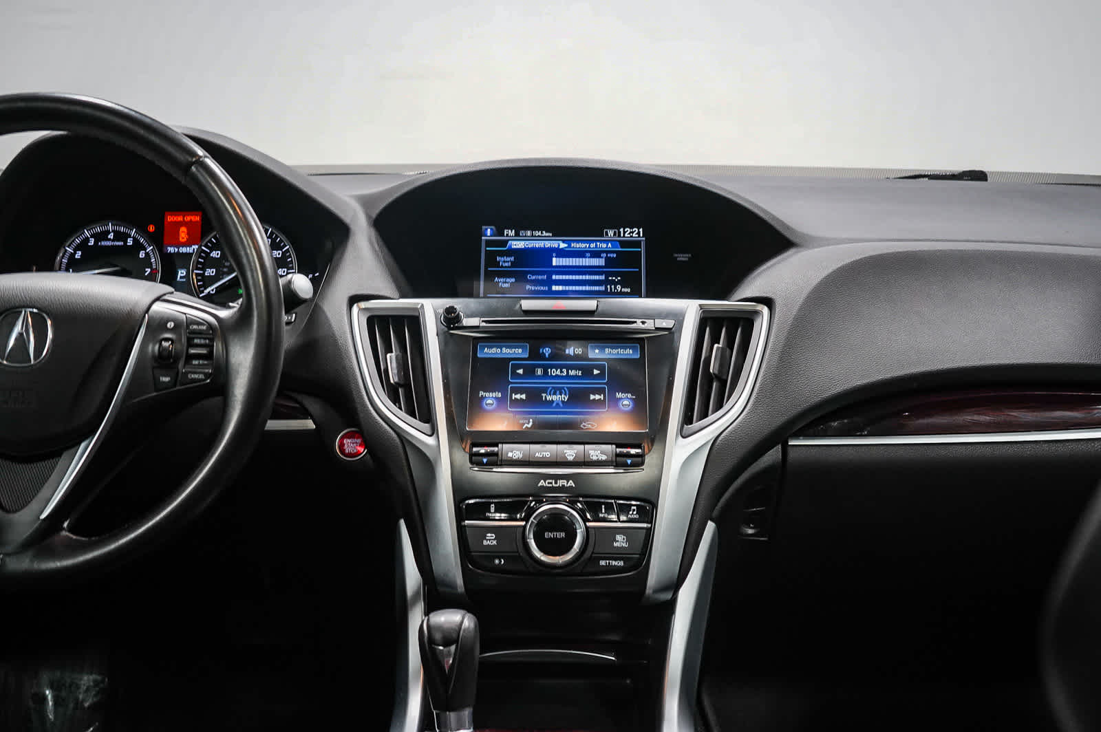 Thumbnail: 2015 Acura TLX - 16