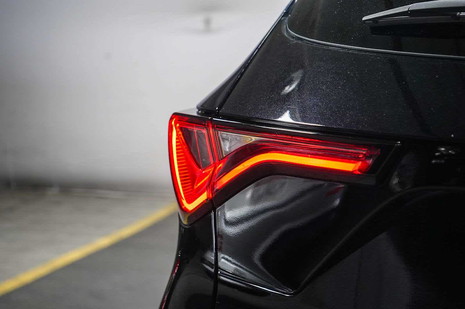 Thumbnail: 2025 Acura MDX - 13