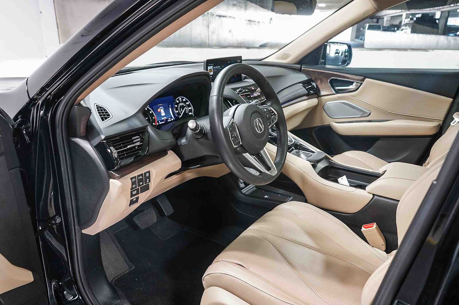 Thumbnail: 2024 Acura RDX - 18