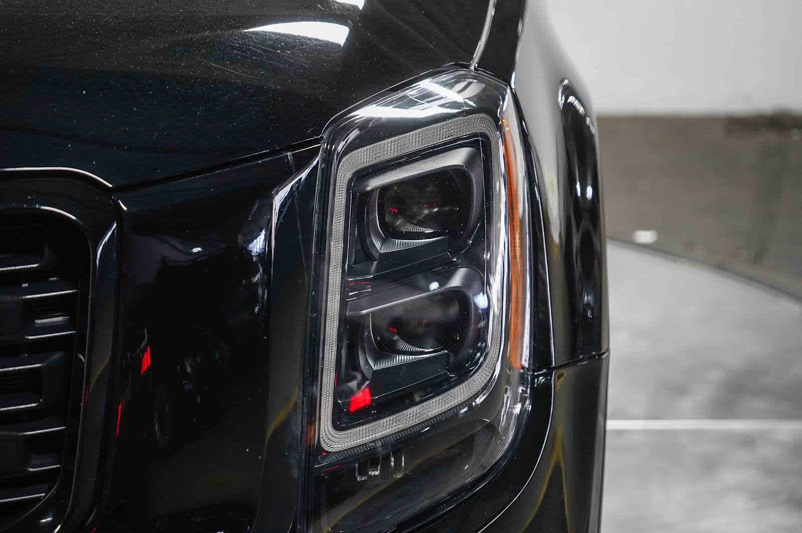 Thumbnail: 2021 Kia Telluride - 8