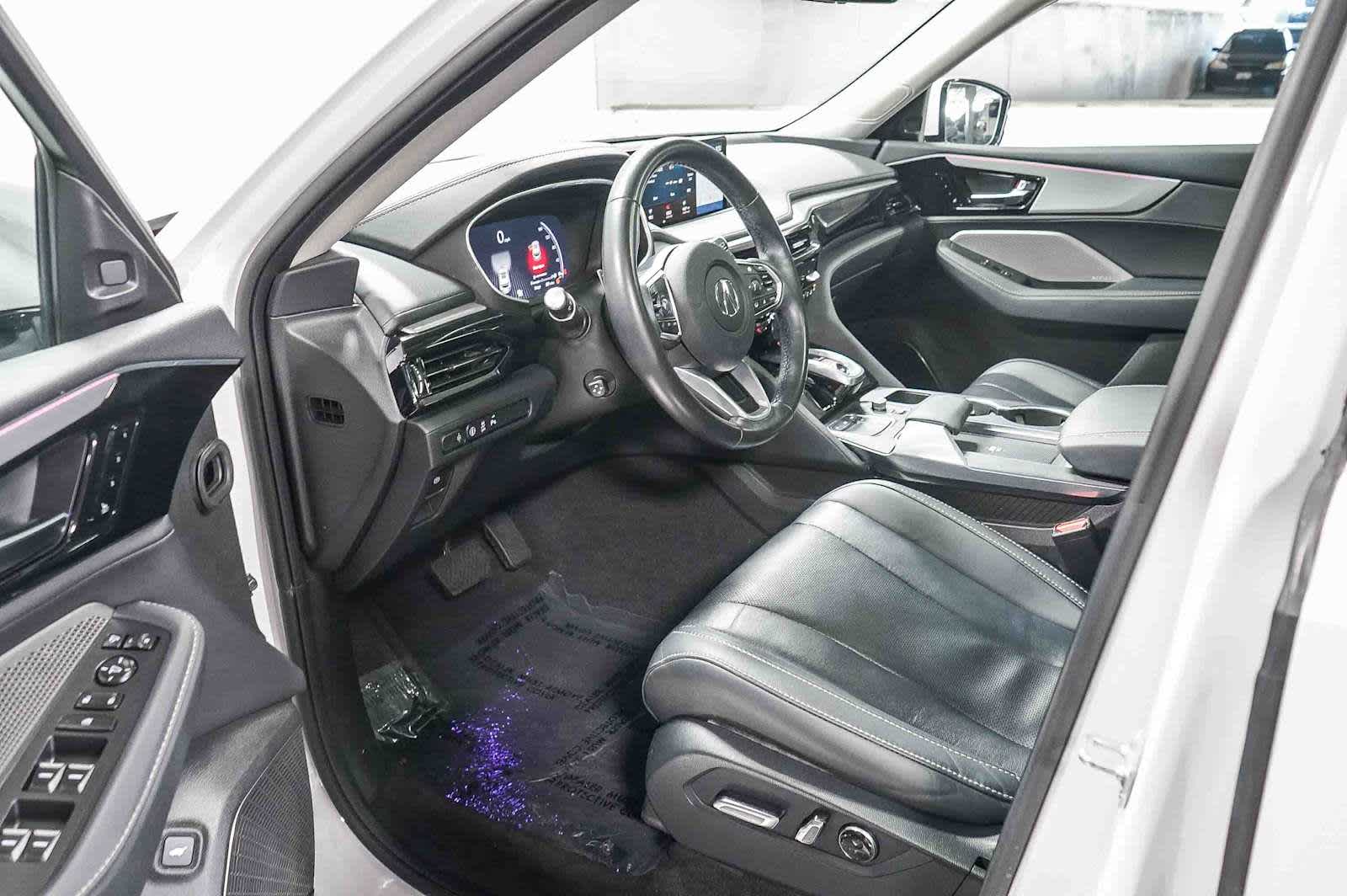 Thumbnail: 2023 Acura MDX - 19