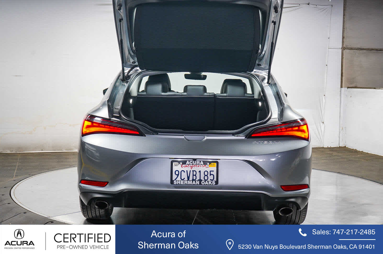 Thumbnail: 2023 Acura Integra - 30
