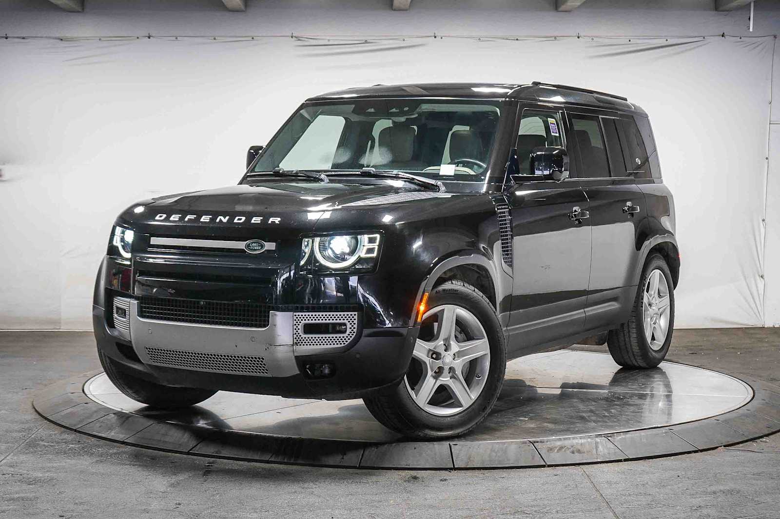 2020 Land Rover Defender 110 -
                  Sherman Oaks, CA