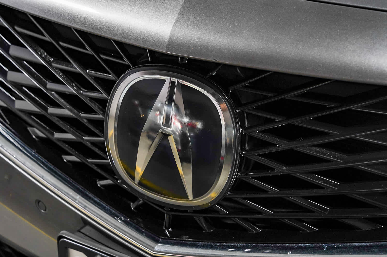Thumbnail: 2025 Acura MDX - 8
