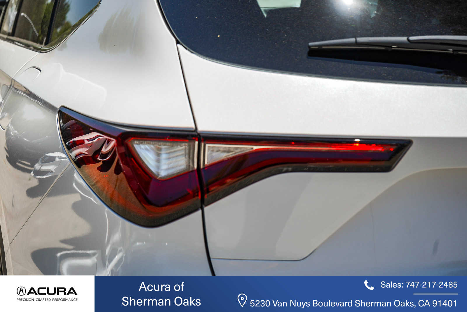 Thumbnail: 2025 Acura MDX - 8