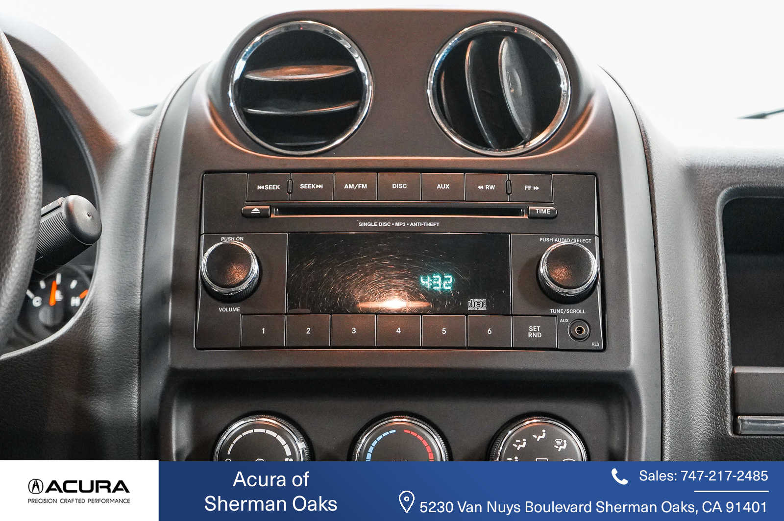 Thumbnail: 2014 Jeep Patriot - 14