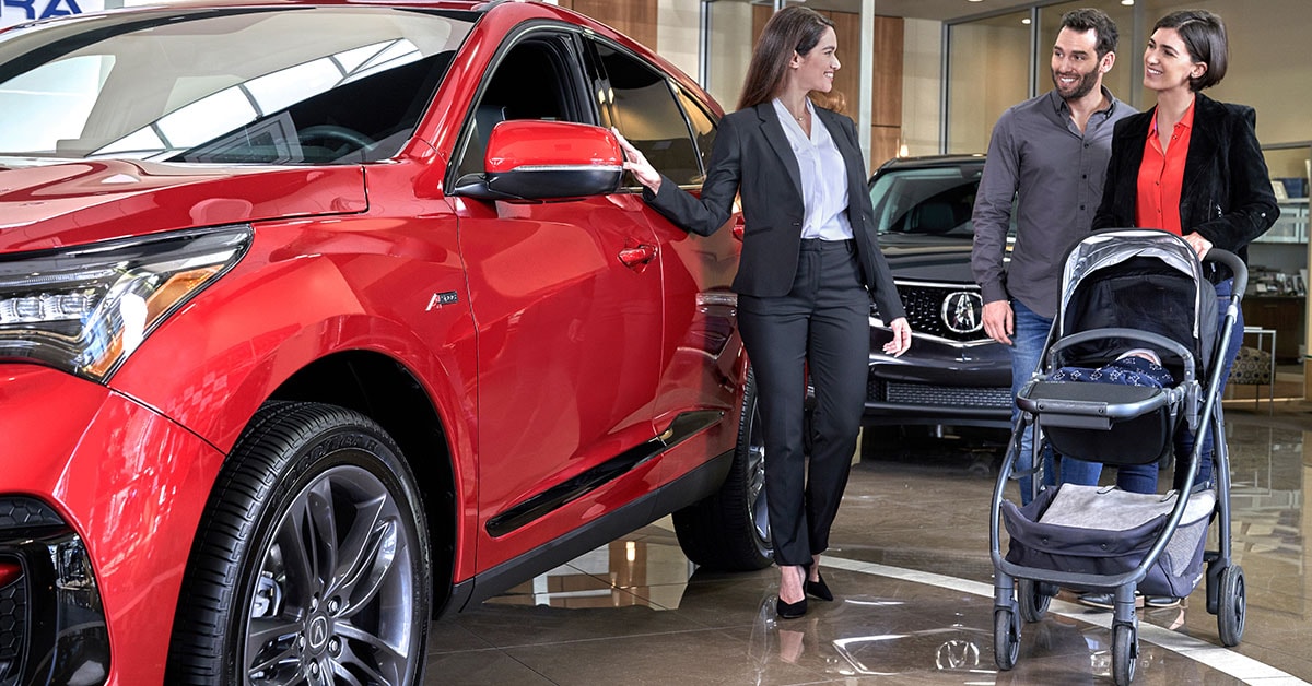 Acura_Dealership_Interior.jpg