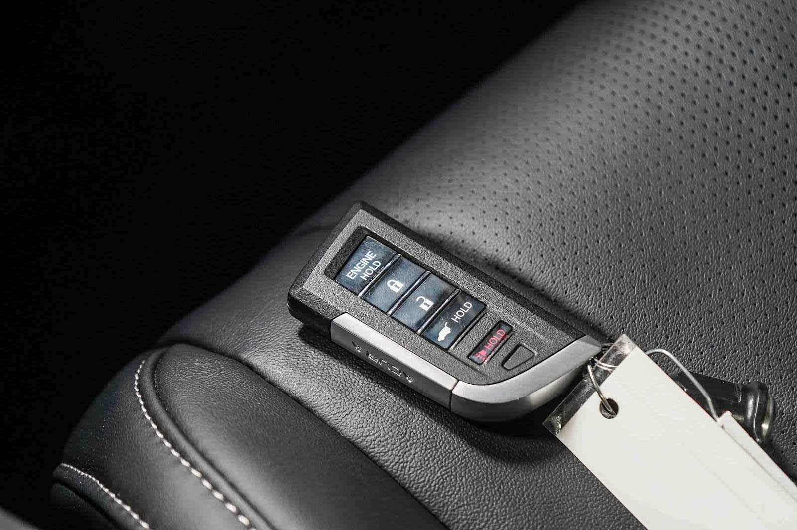 Thumbnail: 2025 Acura MDX - 29