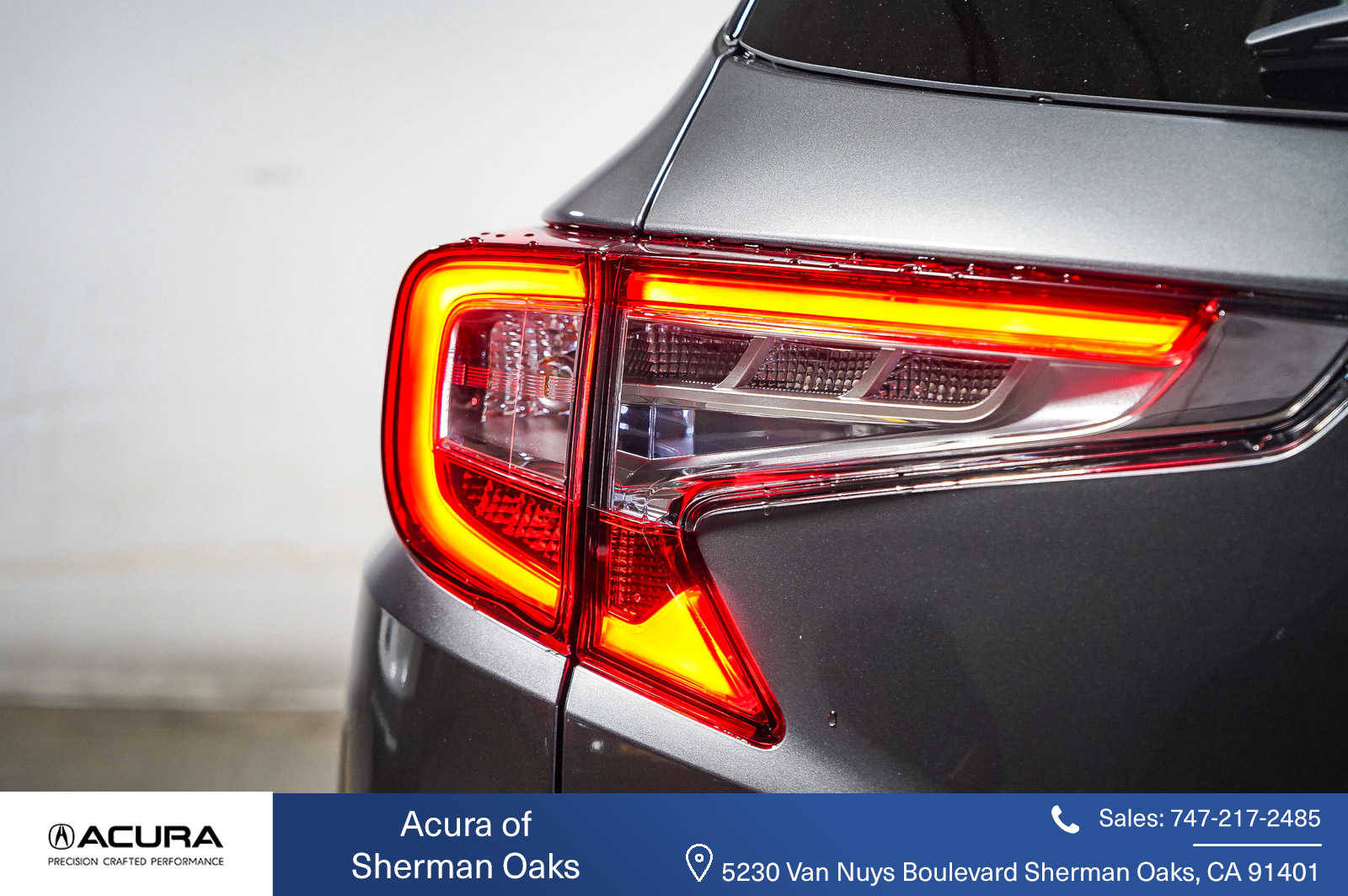 Thumbnail: 2025 Acura RDX - 13