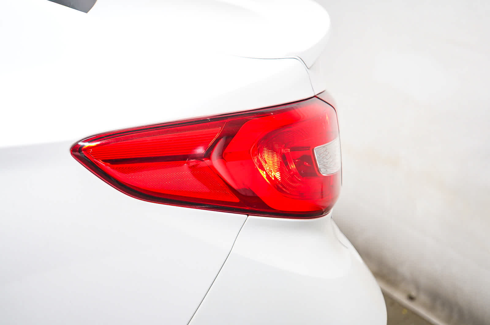 Thumbnail: 2017 Hyundai Sonata - 5