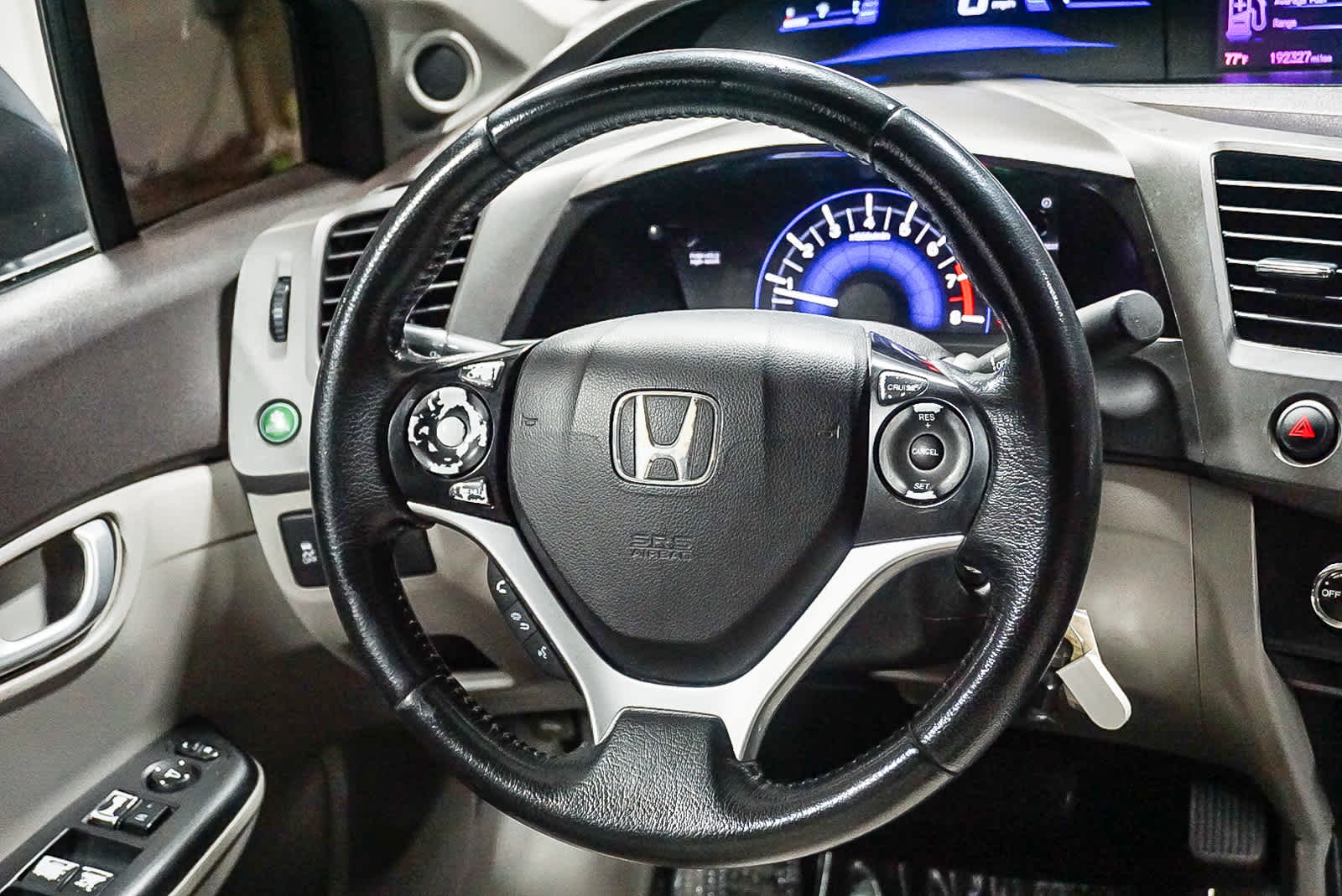 Thumbnail: 2012 Honda Civic - 18