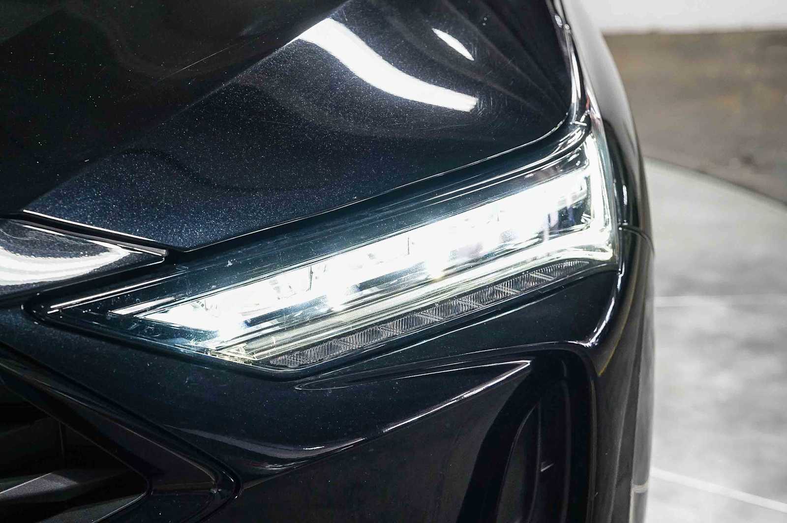 Thumbnail: 2024 Acura MDX - 7