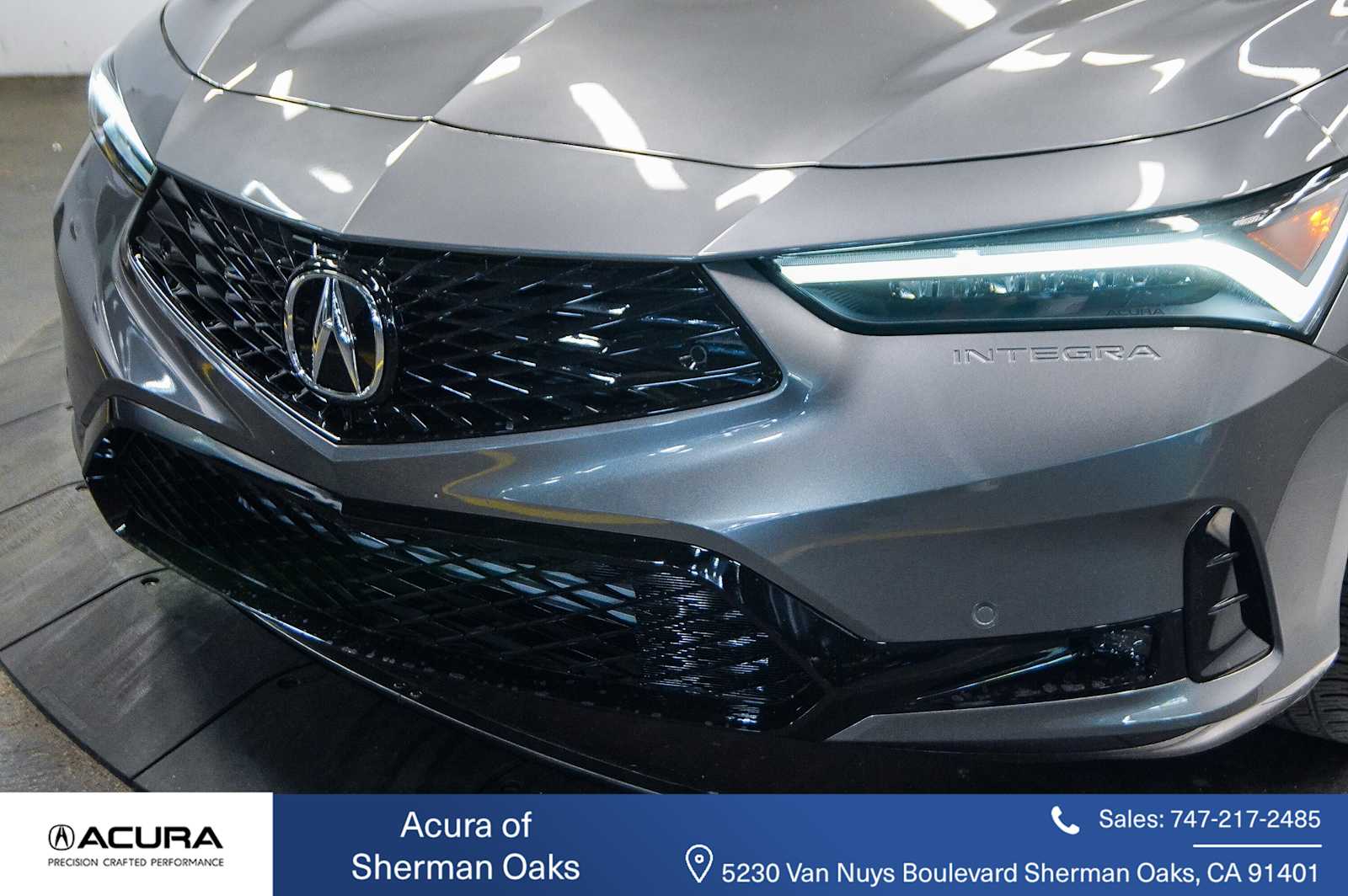 Thumbnail: 2025 Acura Integra - 9