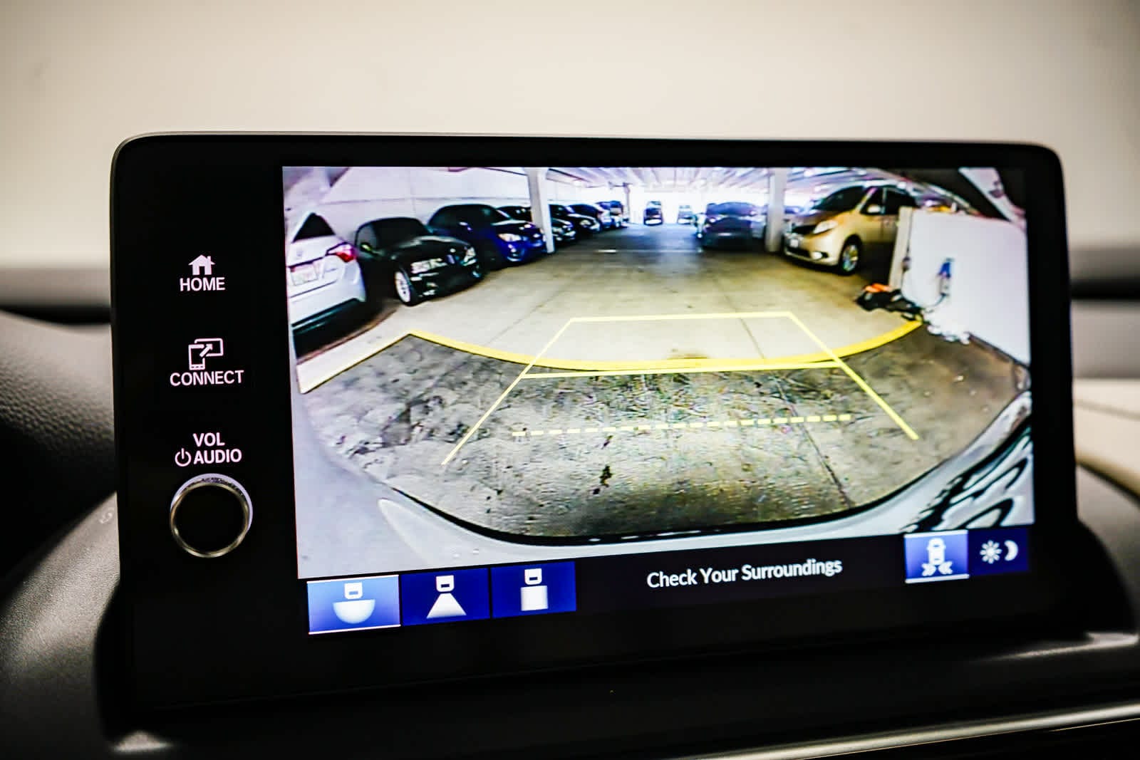 Thumbnail: 2025 Acura ADX - 27