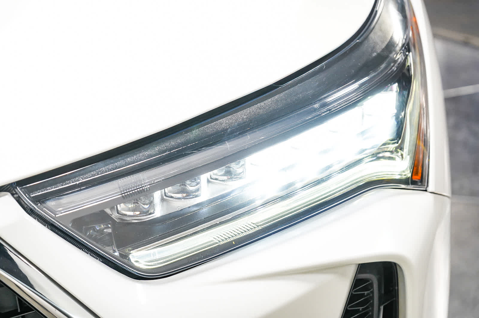 Thumbnail: 2023 Acura RDX - 7