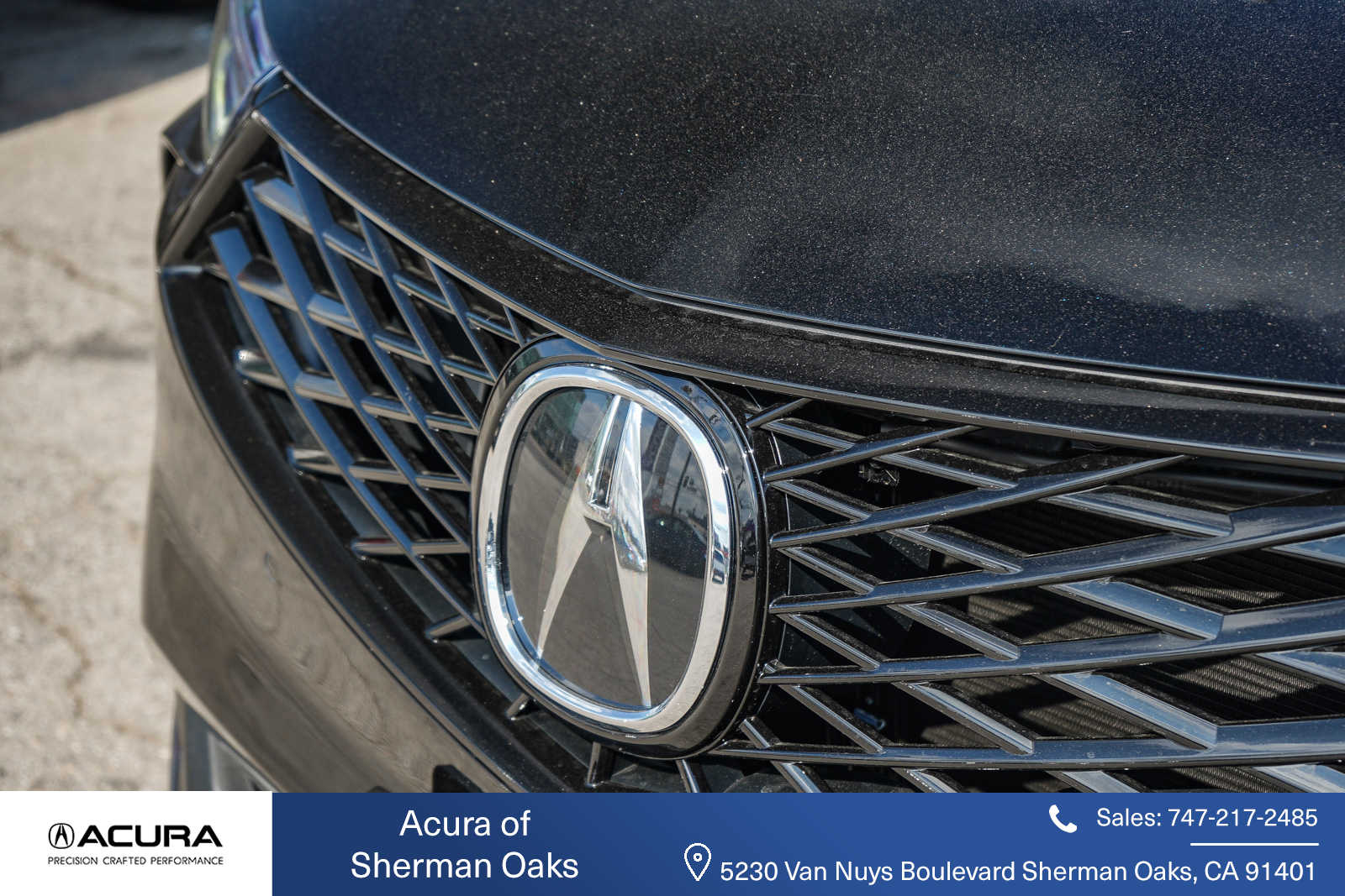 Thumbnail: 2025 Acura RDX - 10