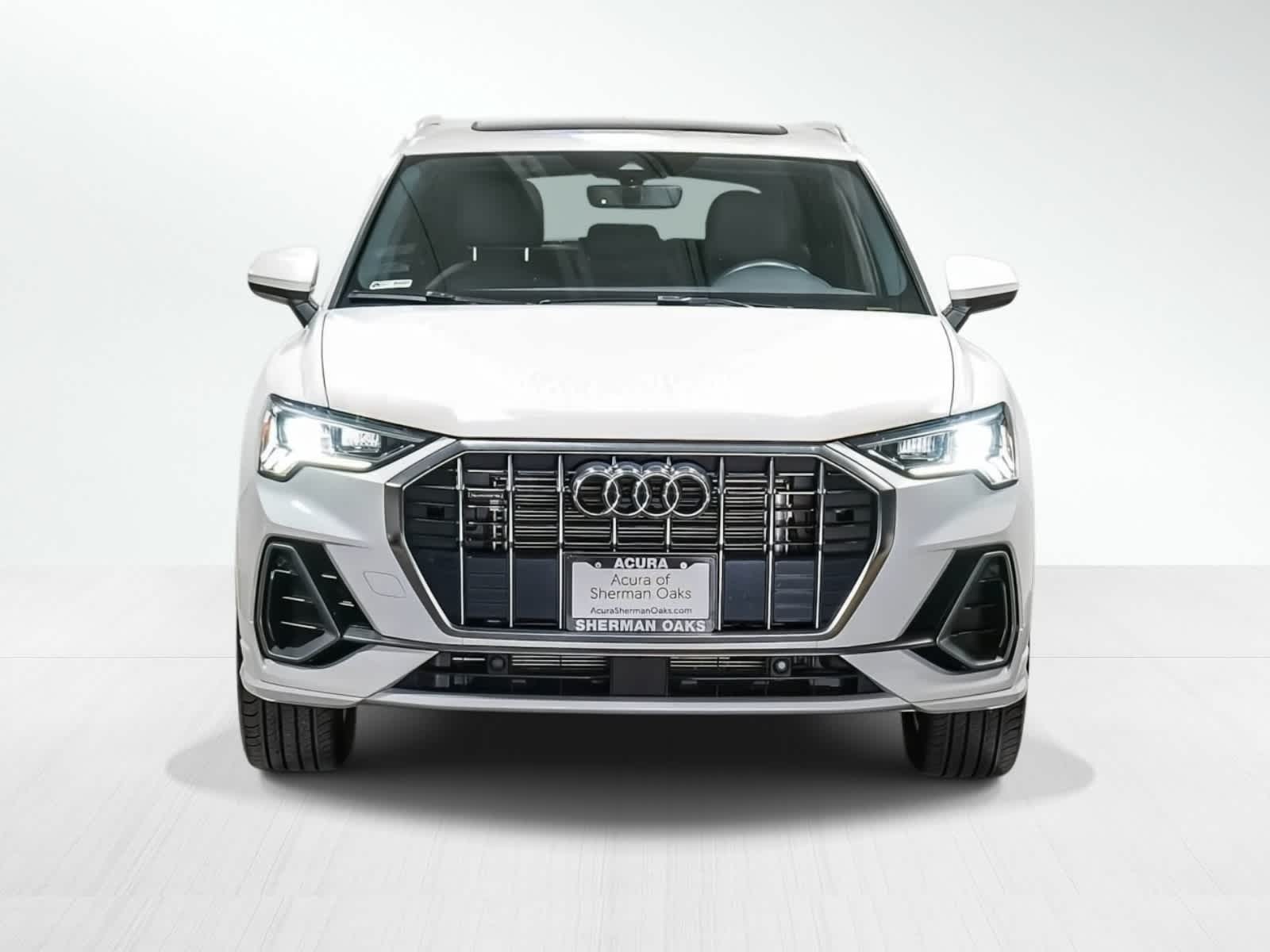 Thumbnail: 2024 Audi Q3 - 2