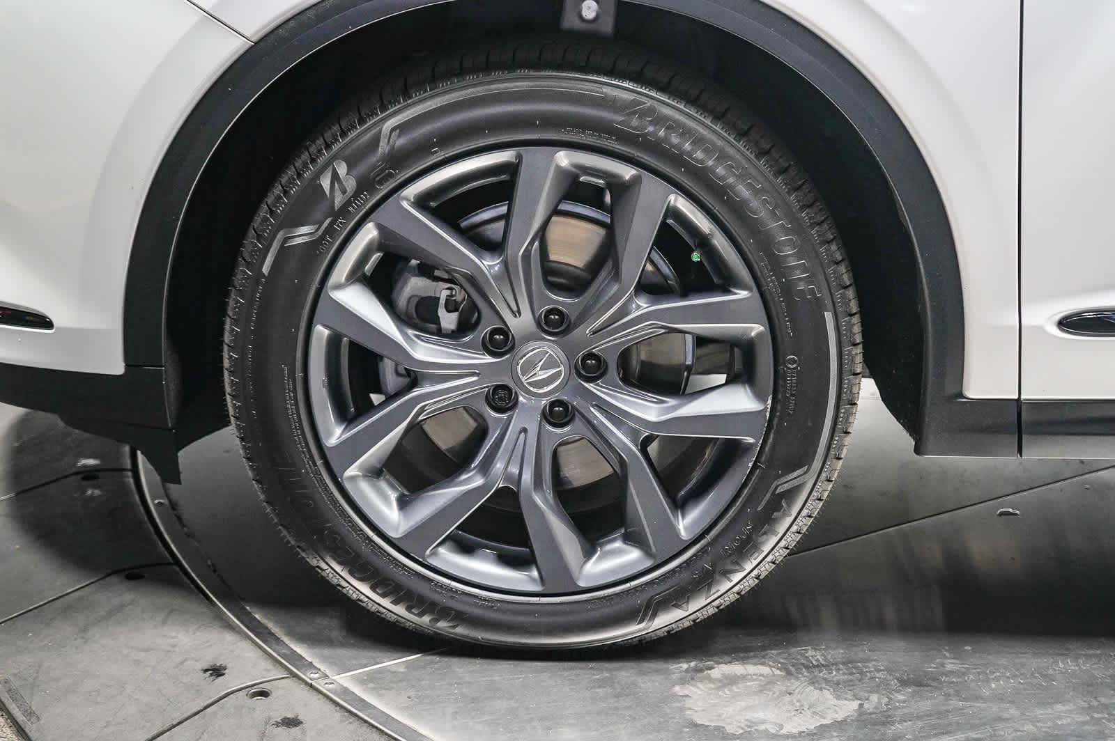 Thumbnail: 2023 Acura MDX - 10