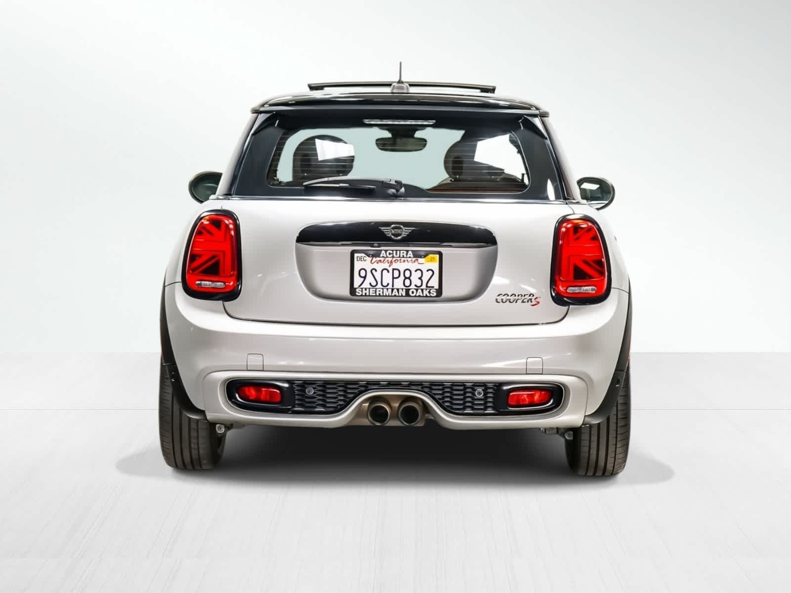 2019 Mini Cooper 2 Door Hardtop Signature photo 3