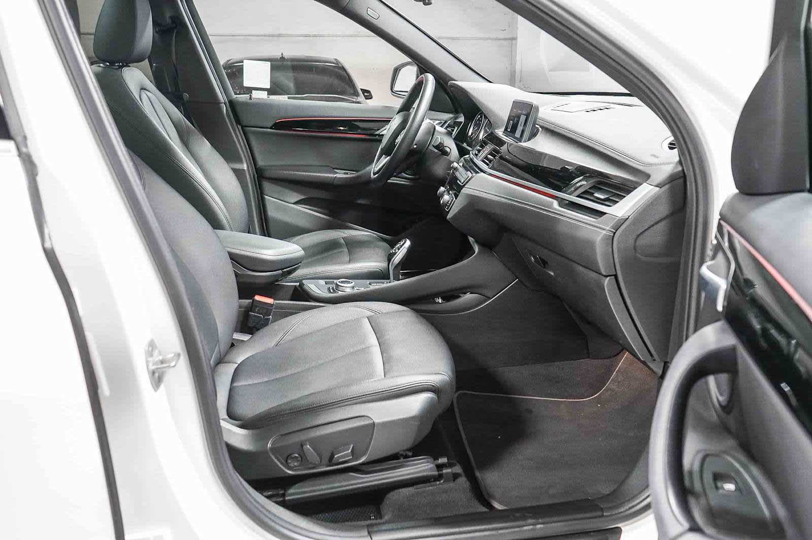 Thumbnail: 2020 BMW X1 - 19