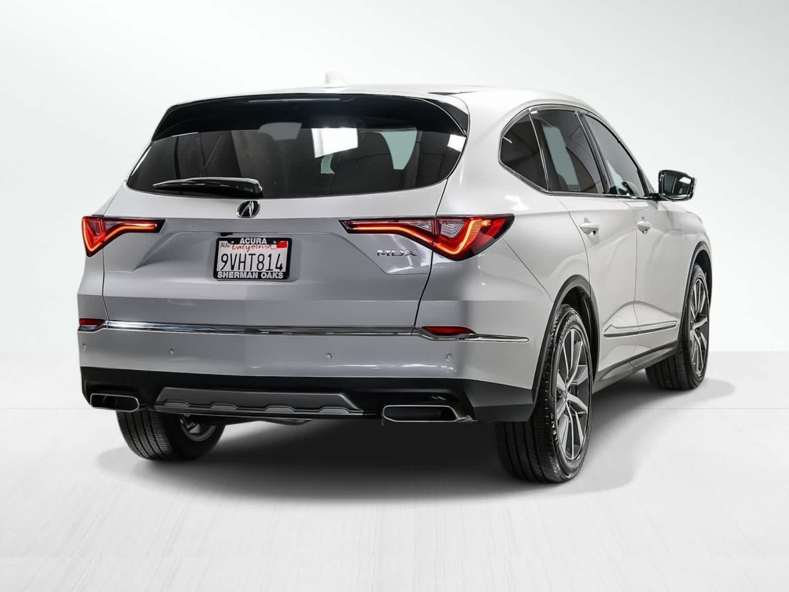 Thumbnail: 2025 Acura MDX - 4