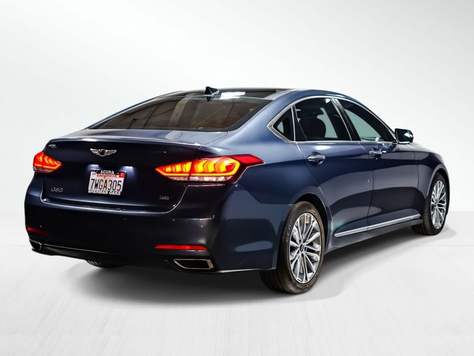 Thumbnail: 2017 Genesis G80 - 5