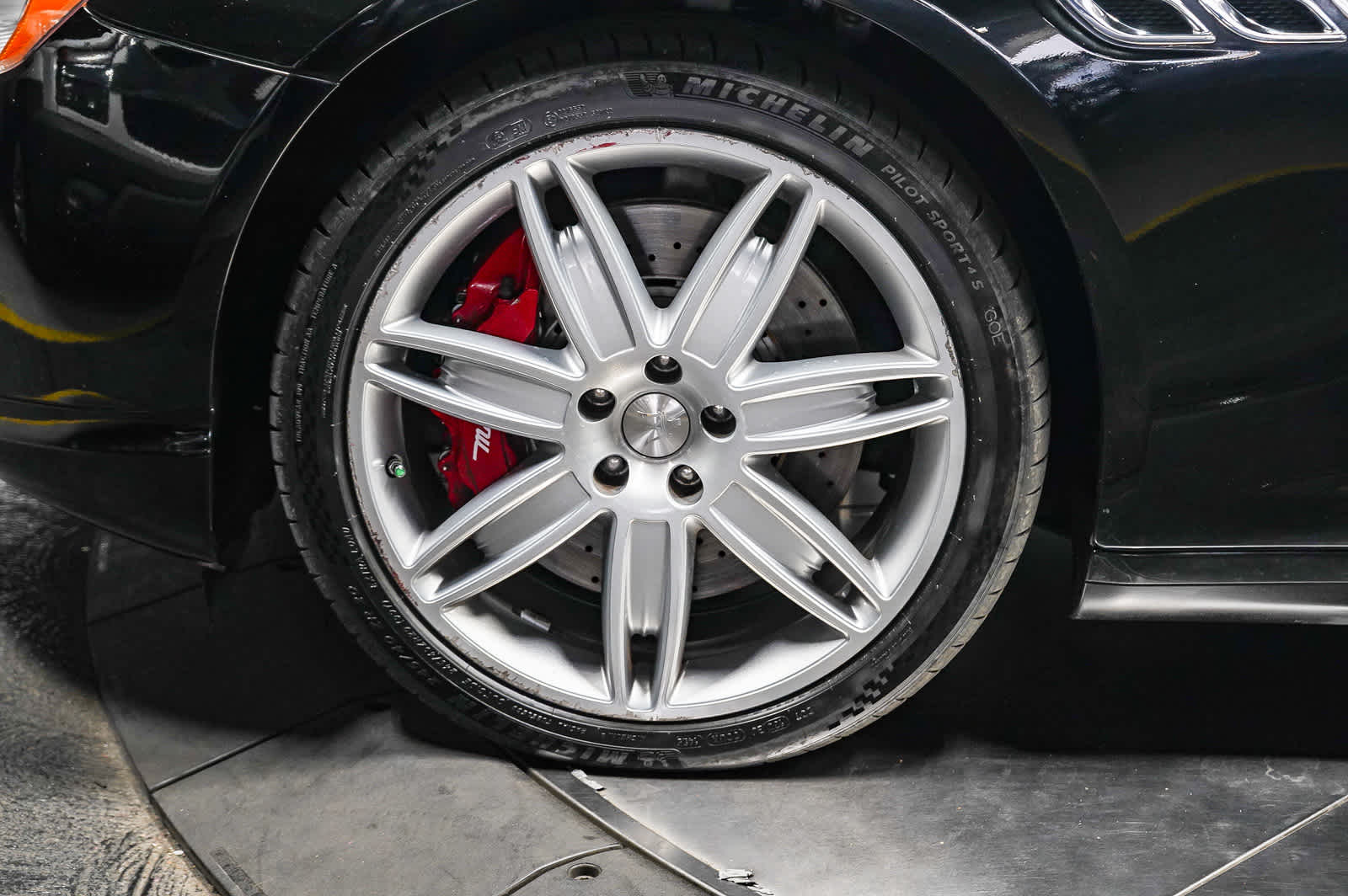 Thumbnail: 2014 Maserati Quattroporte - 5