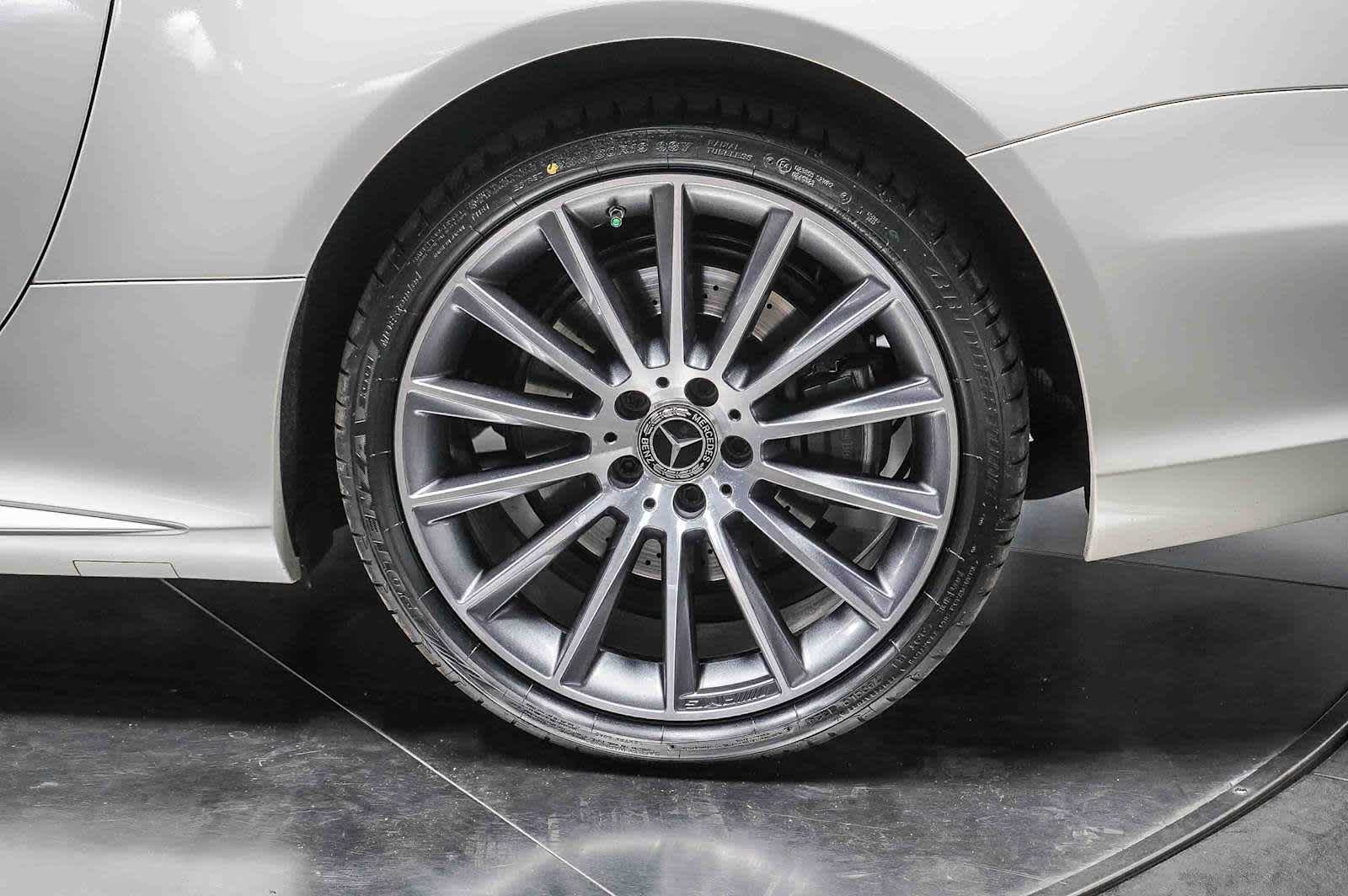 Thumbnail: 2017 Mercedes-Benz SL-Class - 12