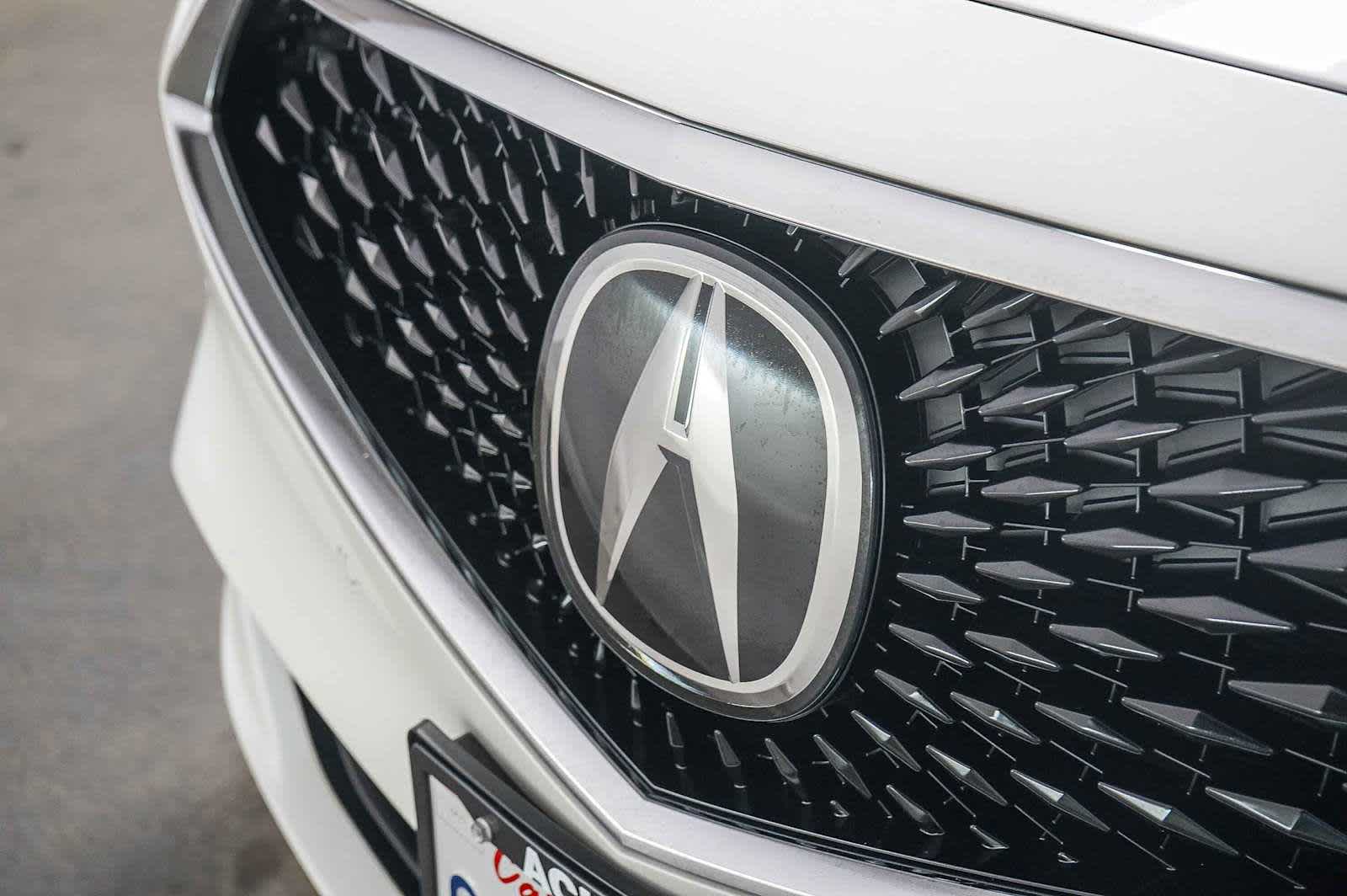 Thumbnail: 2023 Acura MDX - 9