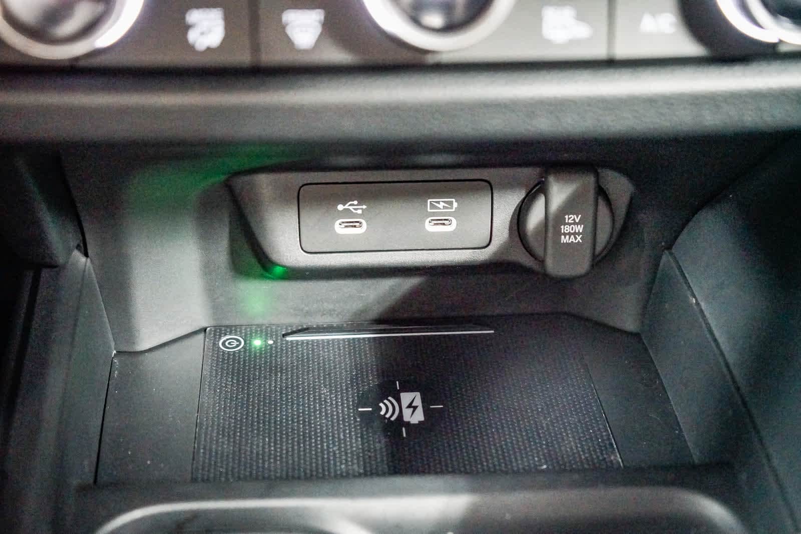 Thumbnail: 2025 Acura ADX - 25