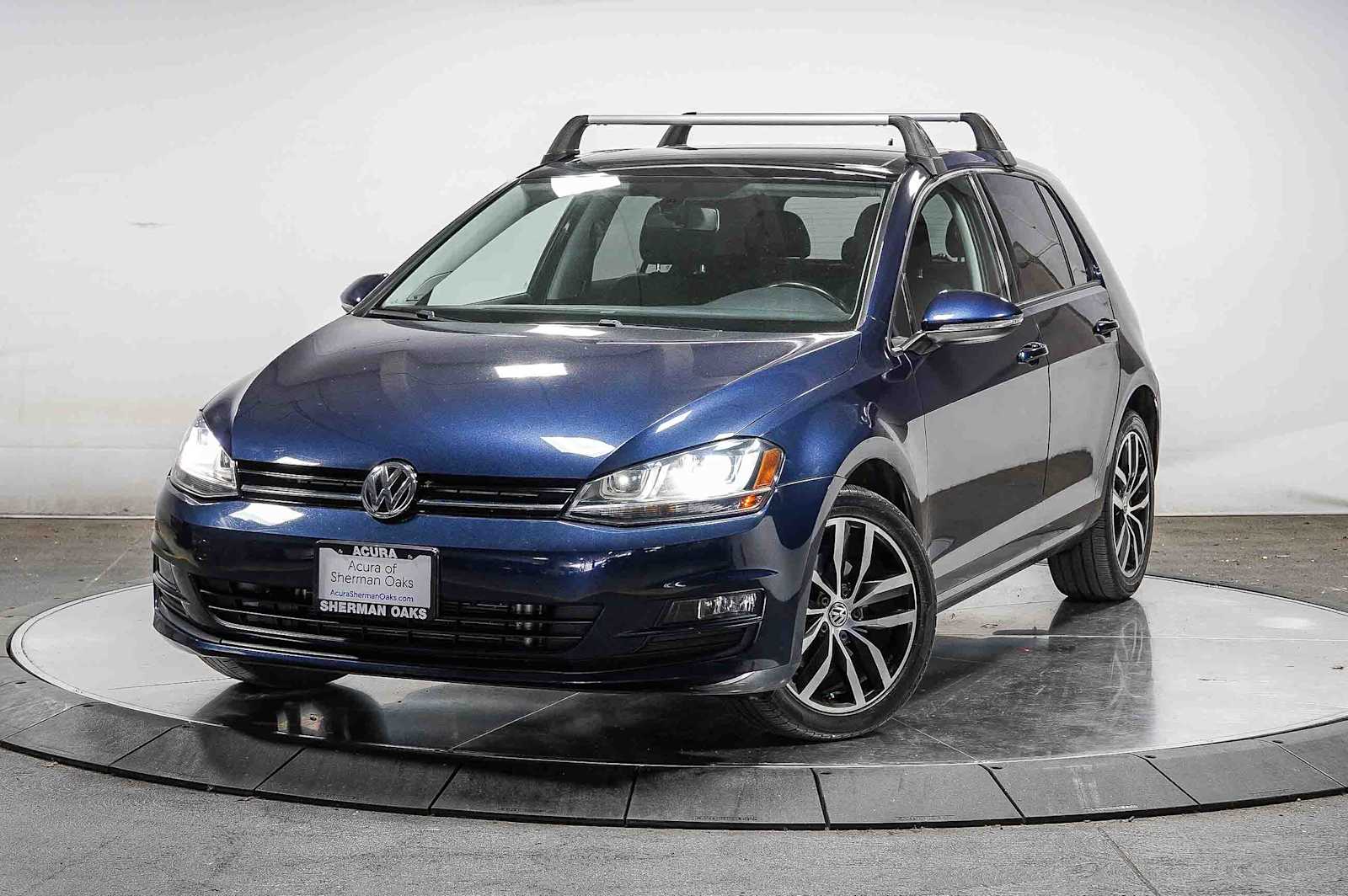 2016 Volkswagen Golf Autobahn -
                  Sherman Oaks, CA