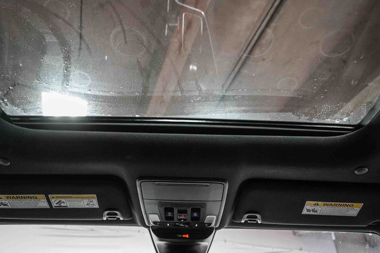 Thumbnail: 2025 Acura ADX - 17