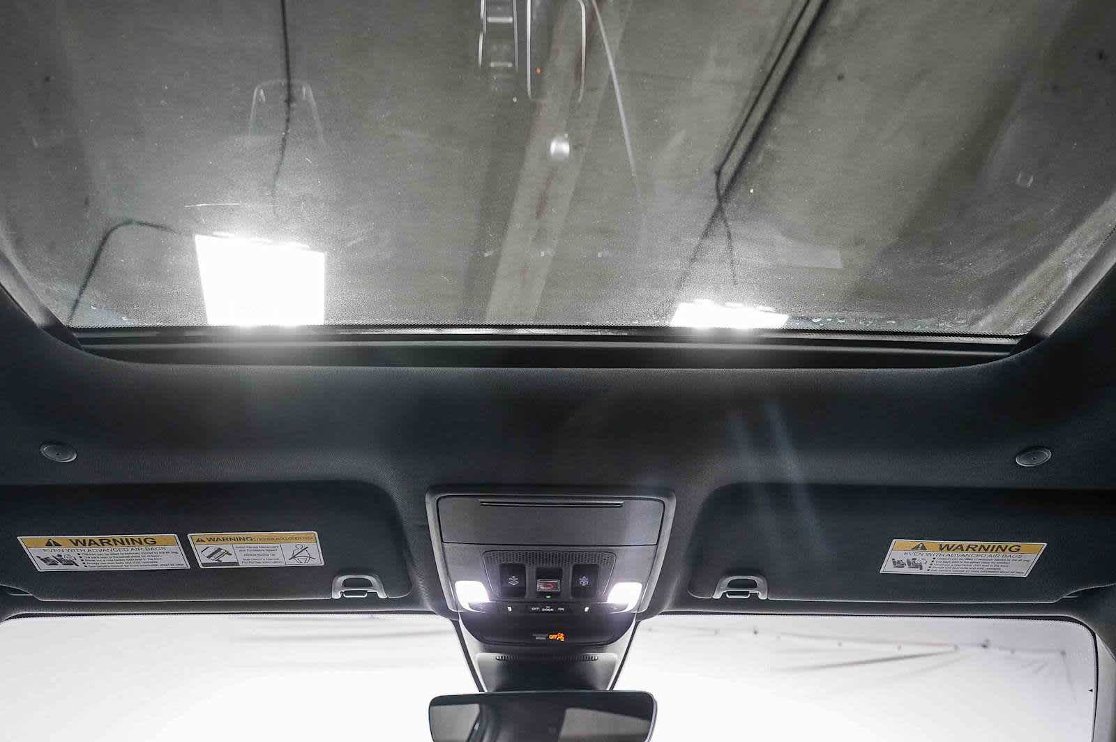 Thumbnail: 2025 Acura ADX - 19