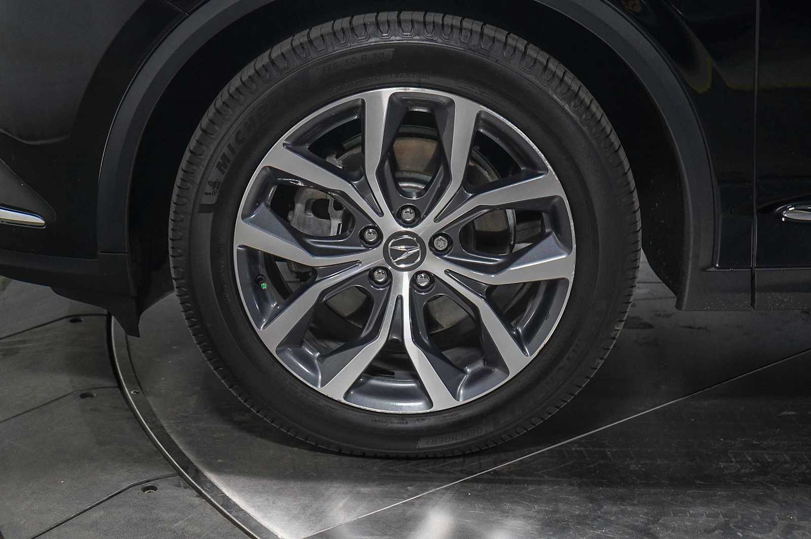 Thumbnail: 2023 Acura MDX - 9