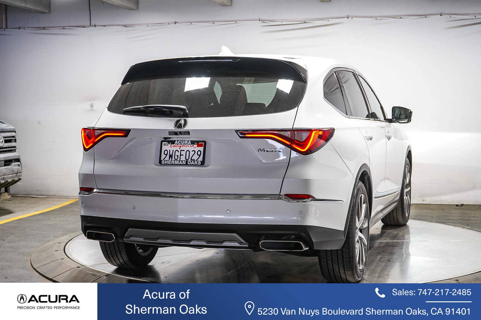 Thumbnail: 2025 Acura MDX - 13