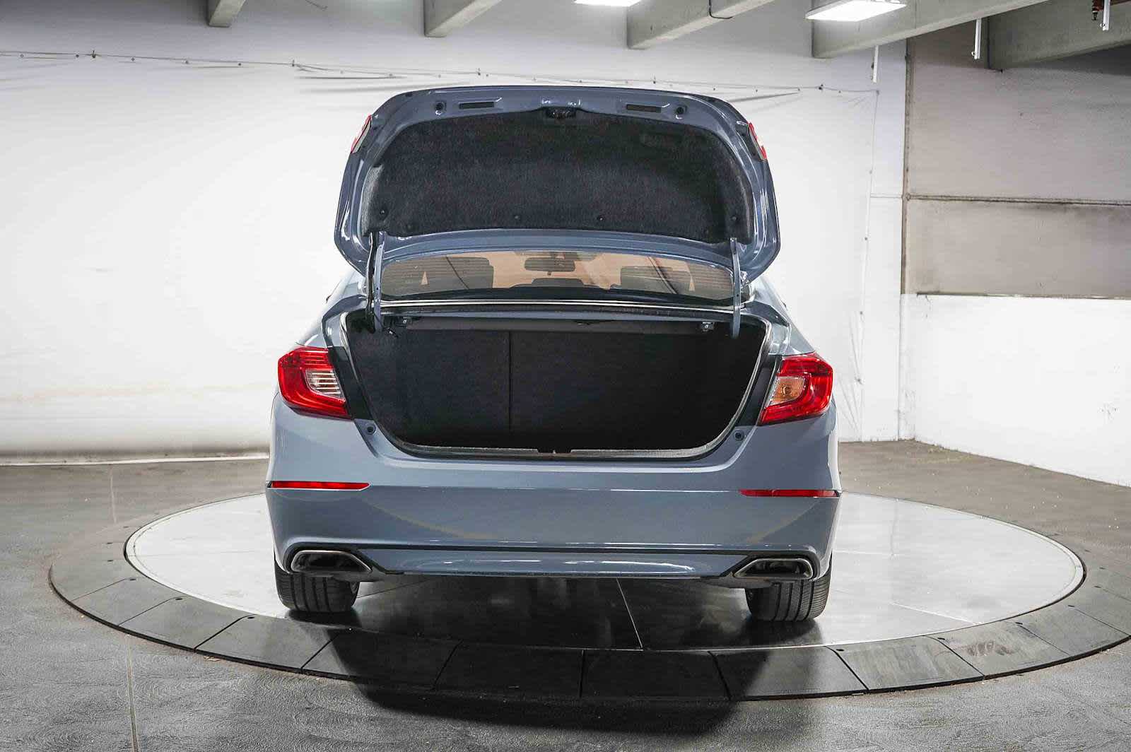 Thumbnail: 2022 Honda Accord - 28