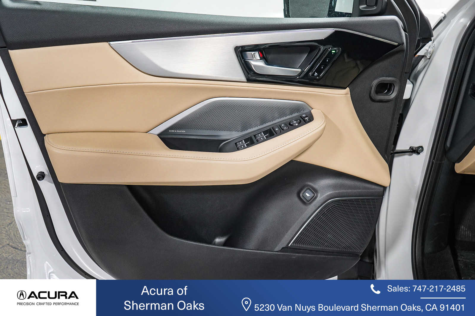 Thumbnail: 2025 Acura MDX - 27